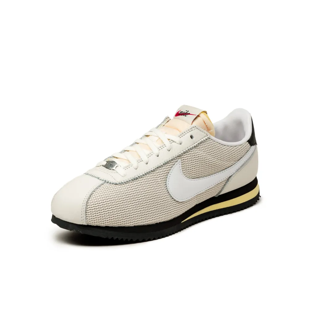 Nike Cortez FZ4630-100 / braun