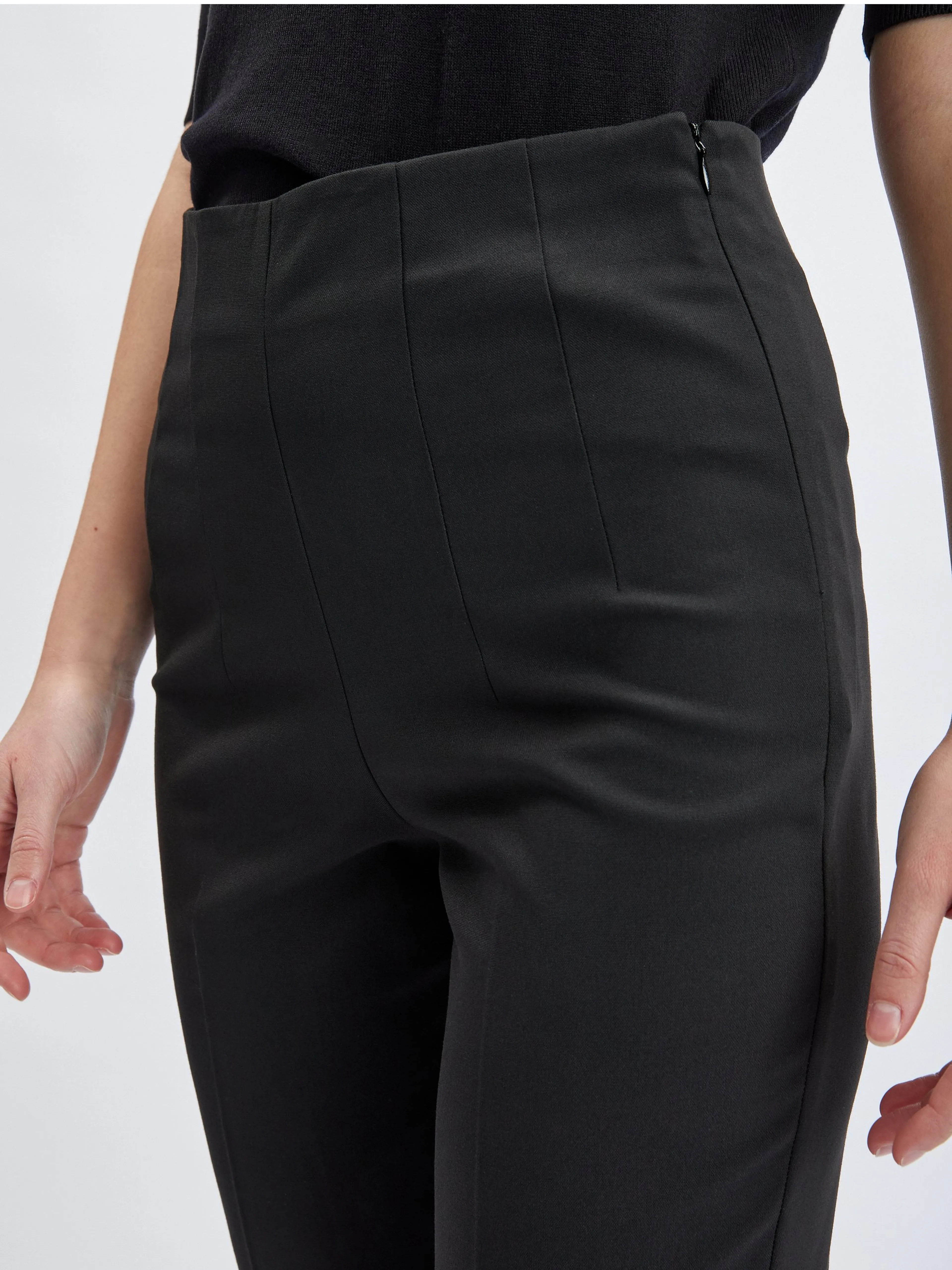 Schwarze Damen-Kurzhose ORSAY