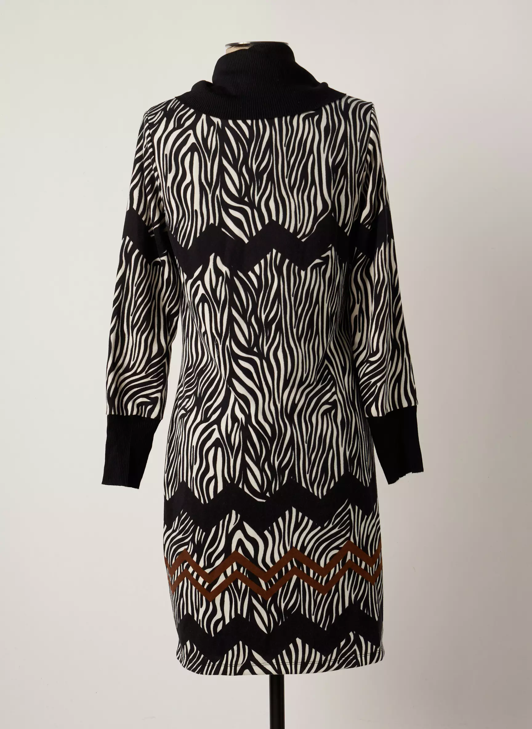 K Design Robes Mi Longues Femme couleur noir