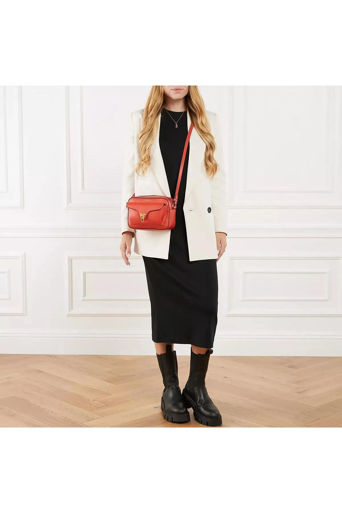Coccinelle  Schlagen Sie Soft Mandarine