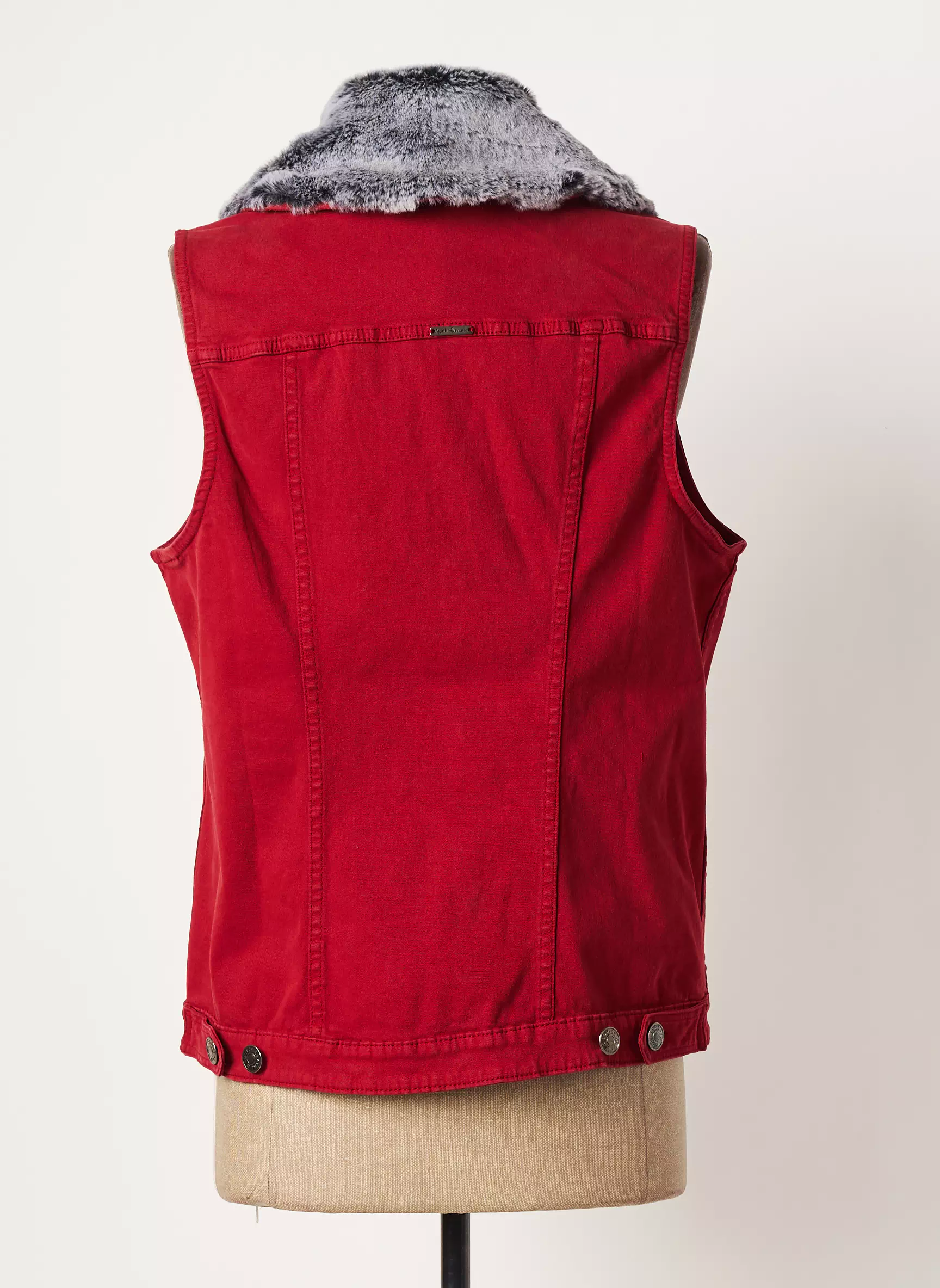 Agathe   Louise Vestecasual Femme couleur rouge