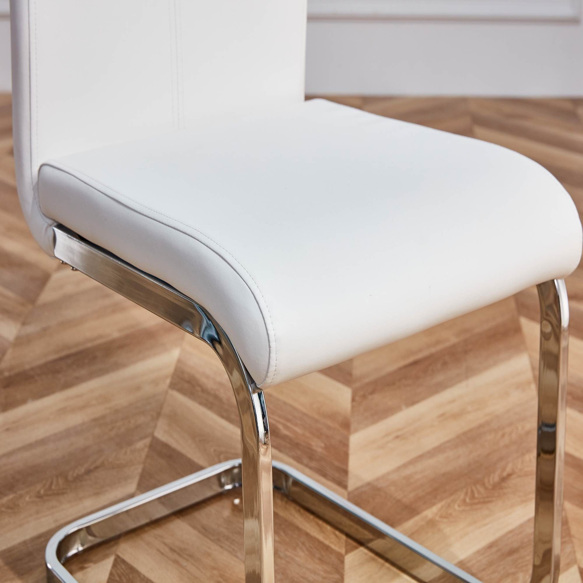 WISHDOR Freischwinger 4er Schwingstuhl Esszimmerstuhl Küchenstuhl Polsterstuhl Polster Stuhl (nur 4 Stühle ohne Esstisch, Kunstleder, Kunstlederstuhl, Kunstlederstühle), Bis 120 kg, belastbar, Set, 4 St
