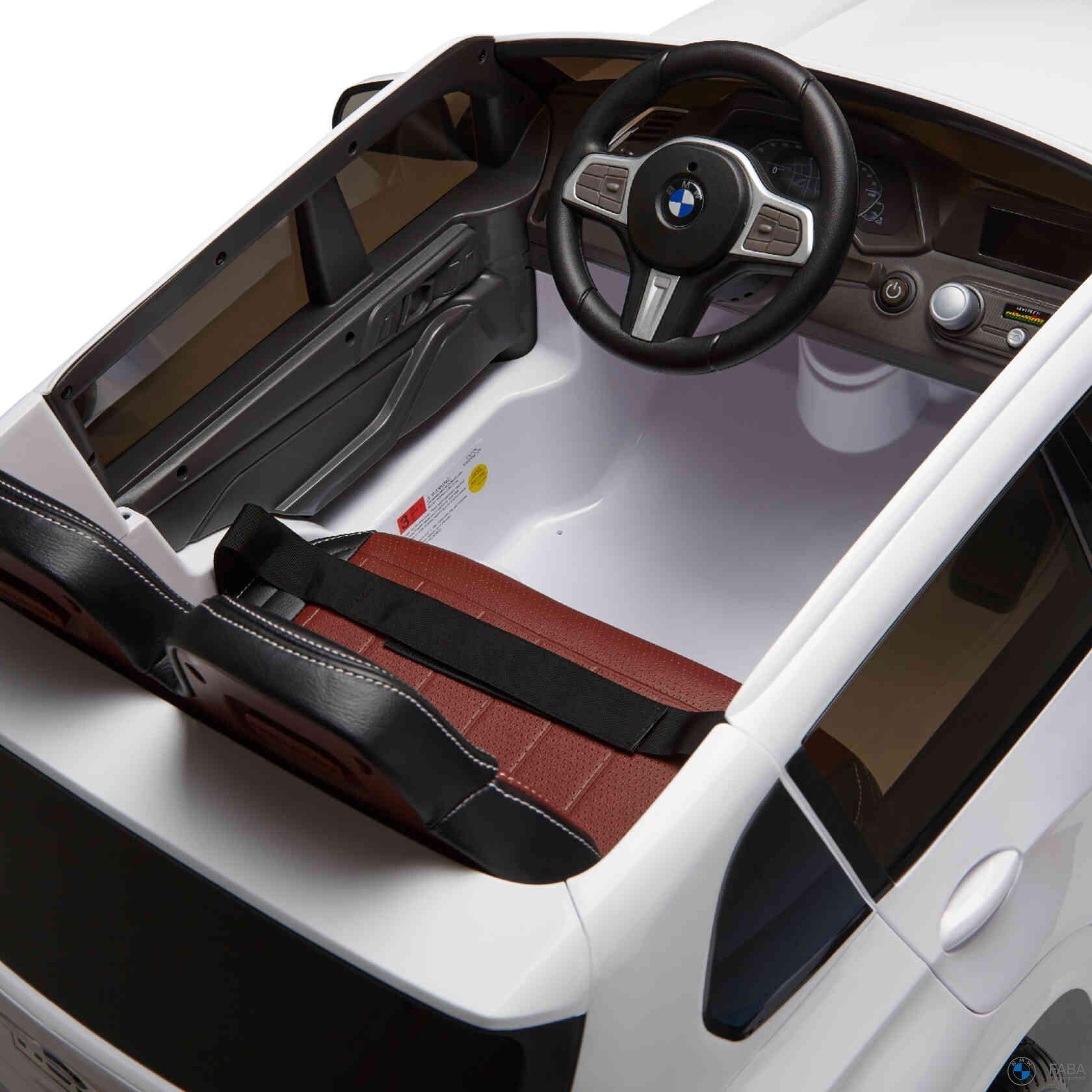 BMW Elektroauto-Ladestation BMW X5M RIDE ON 12V Elektrofahrzeug Kinderfahrzeug Fahrzeug, 1-St.