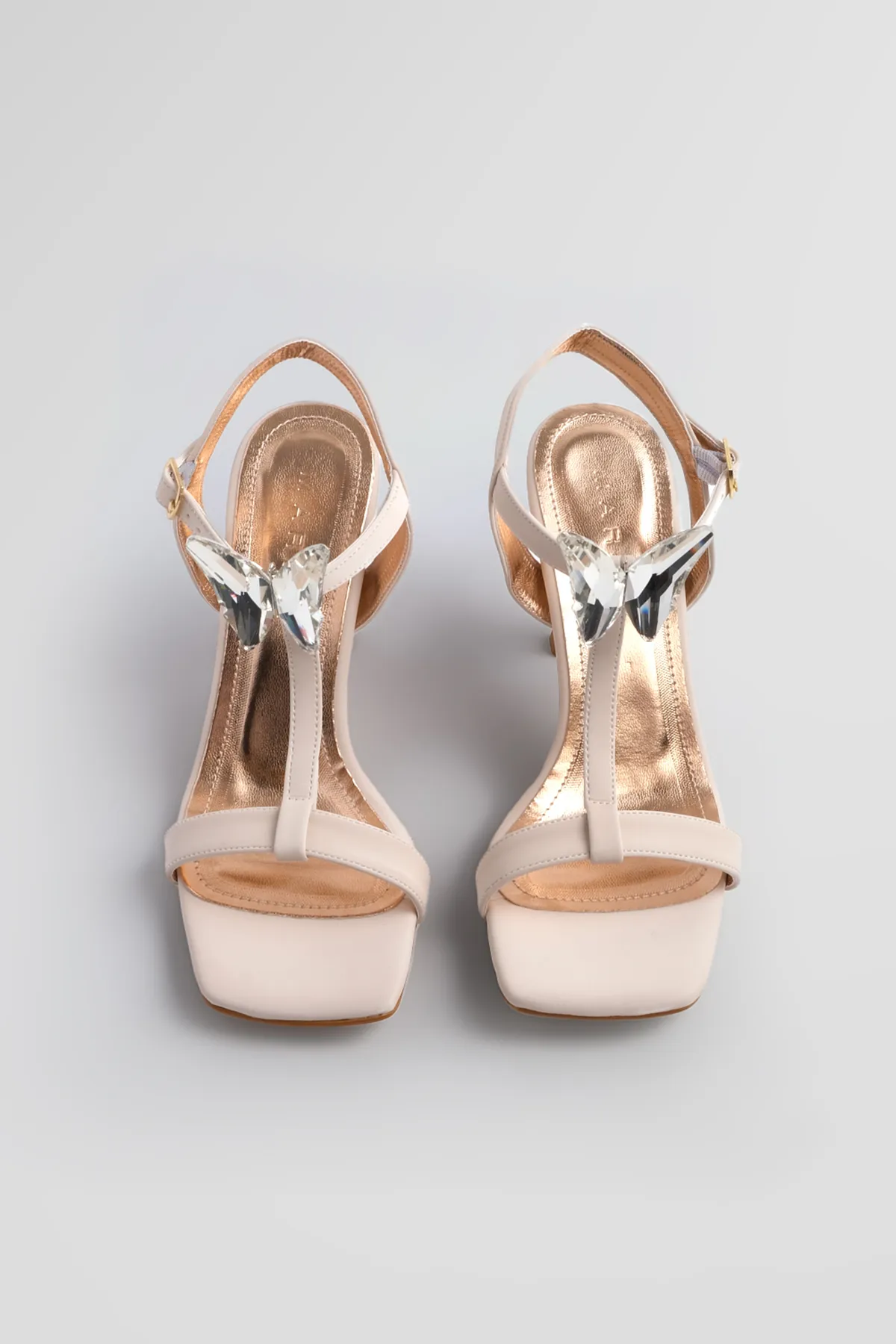 Marjin  Damen Pumps mit stumpfer Spitze und Knöchelriemen, mit Steinen besetzt, Abendkleid, Absatz, Neros, Beige