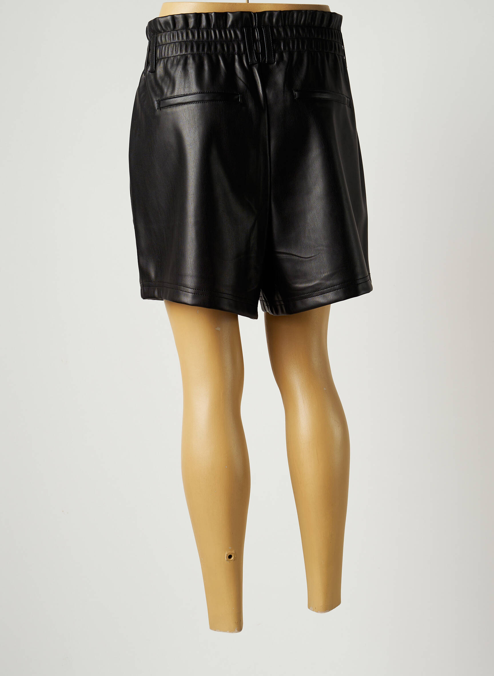 Only Shorts 1 Femme couleur noir