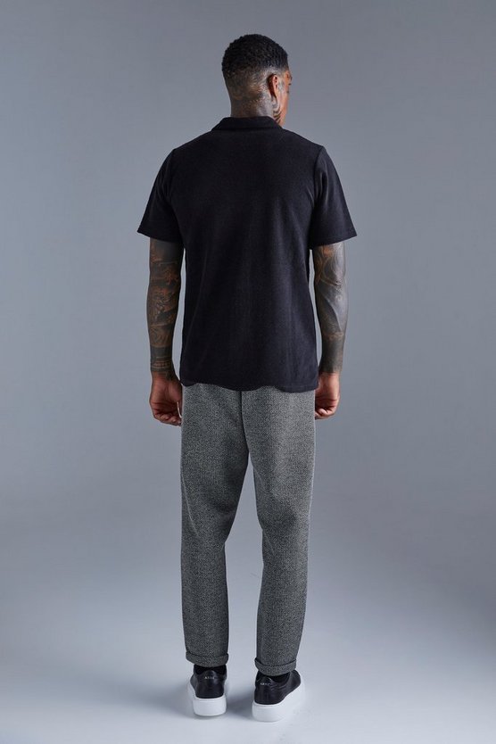 Elastische smarte Hose mit Zick-Zack Print