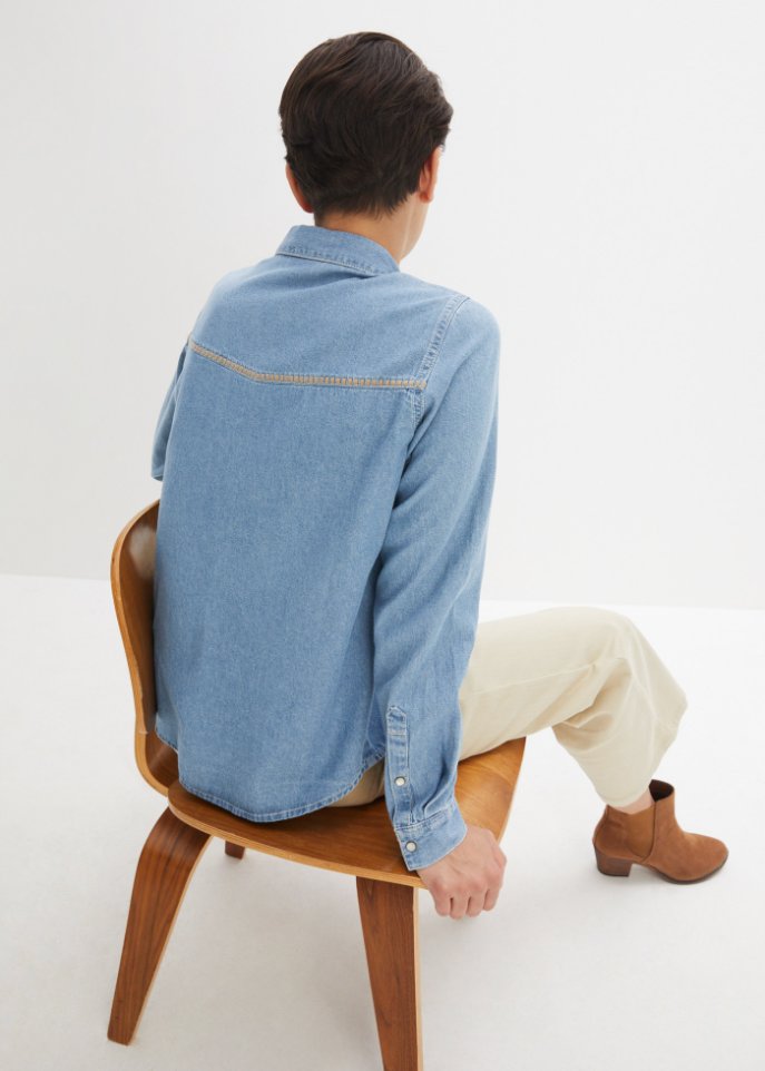 Jeansbluse mit Stickerei