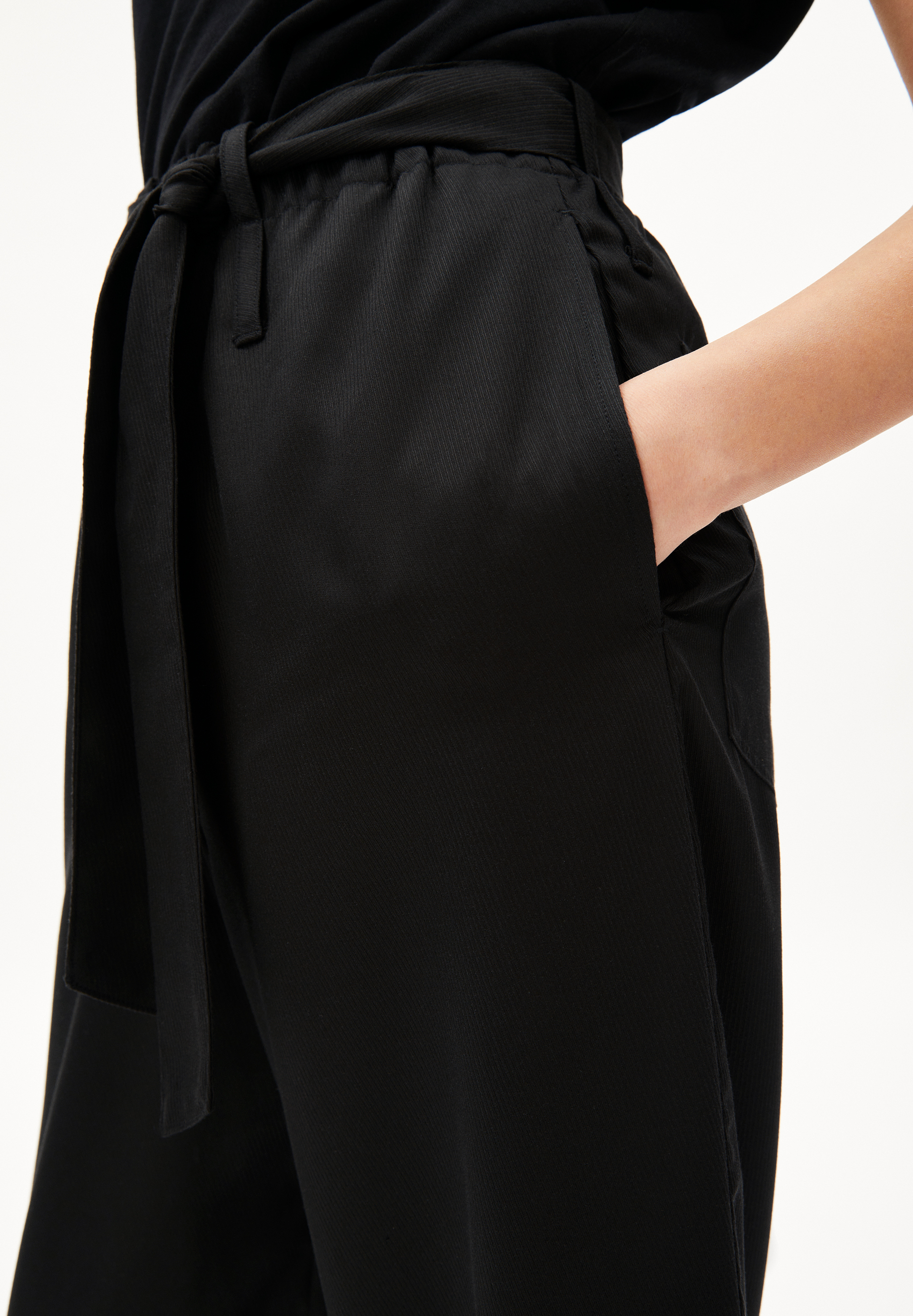 Webhose Relaxed Fit aus TENCEL™ Lyocell