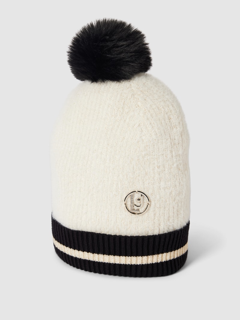 Pudelmütze mit Label-Detail in offwhite