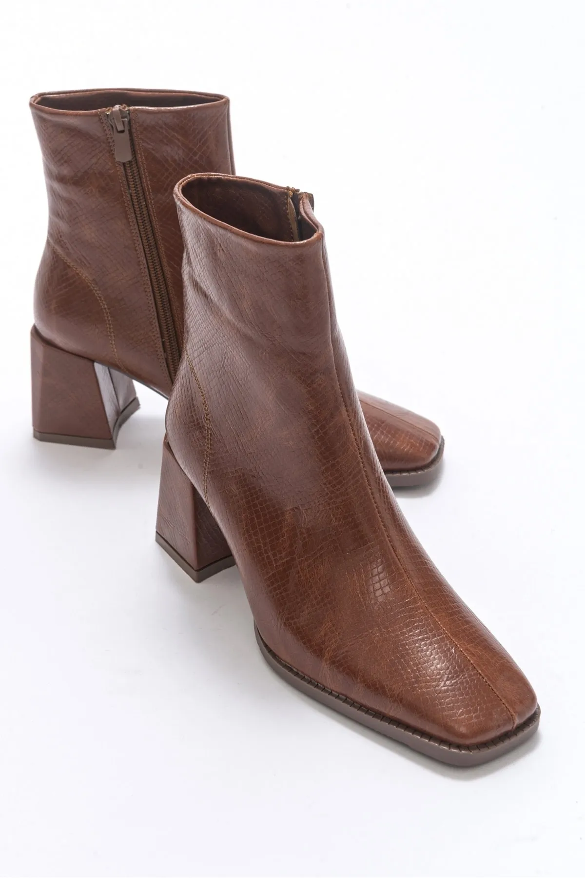 LuviShoes  Loren Tan gemusterte Damenstiefel