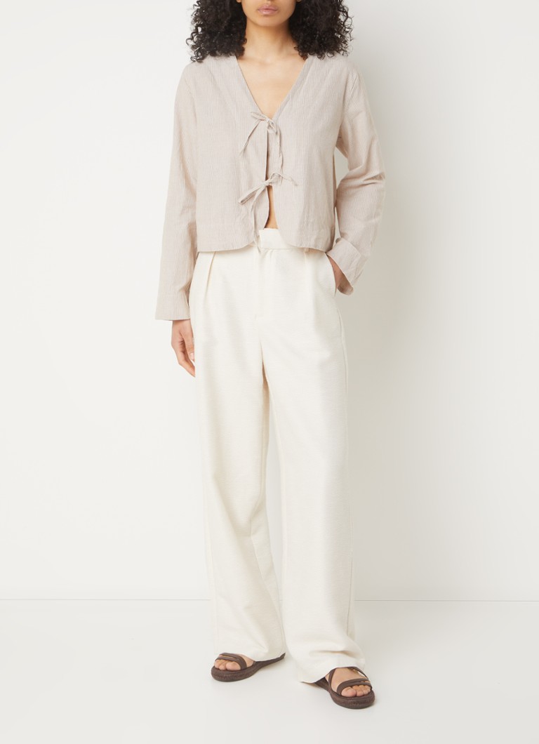 Pantaloni Neo Noir Alesandra a vita alta e gamba ampia in bouclé