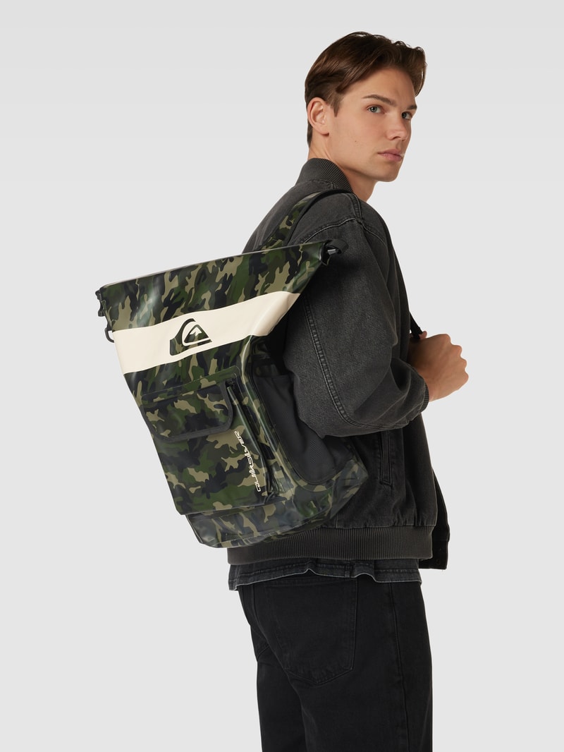 Rucksack mit Label-Details Modell 'SEA STASH' in olivgrün