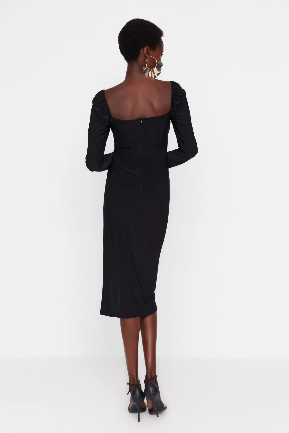 Trendyol Collection  Schwarzes, detailliertes, gestricktes, elegantes Abendkleid TPRAW23EL00236