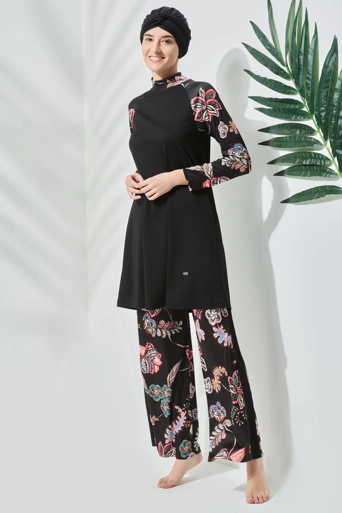 C&City  Gemusterter, vollständig bedeckter Hijab-Badeanzug C11010 Schwarz