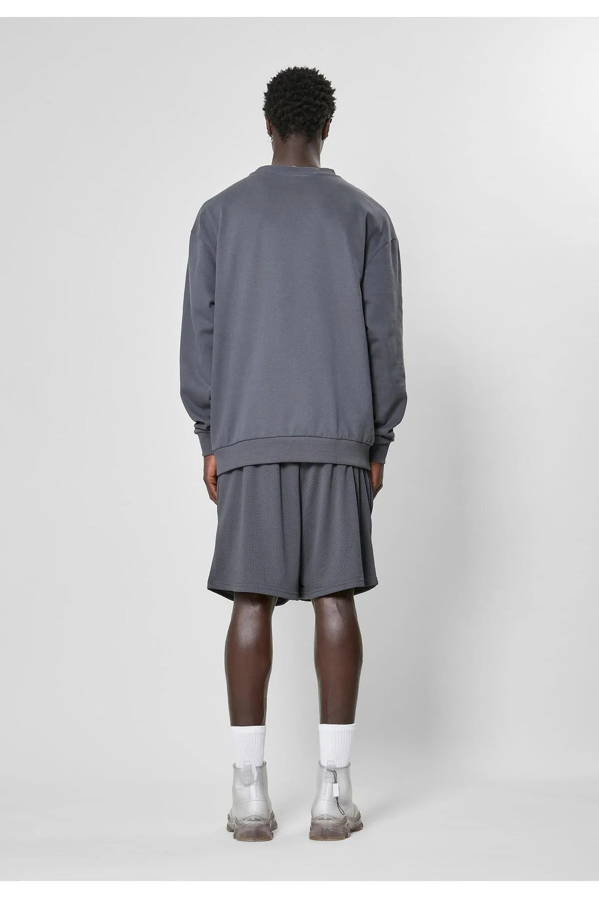 9N1M SENSE  Unisex Essential Mesh Shorts