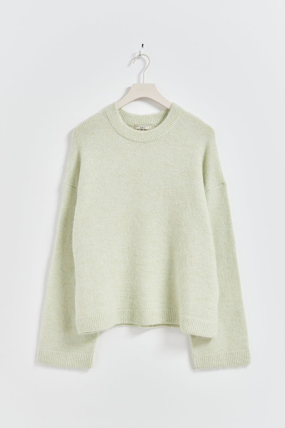 Crew neck knitted sweater