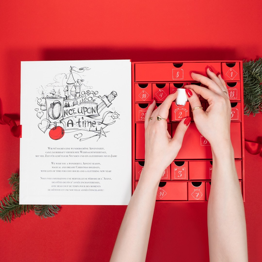 NAGELLACK Snow White Advent Calendar