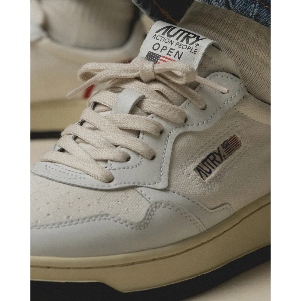 Autry Open Low AOLMCE15 / weiss