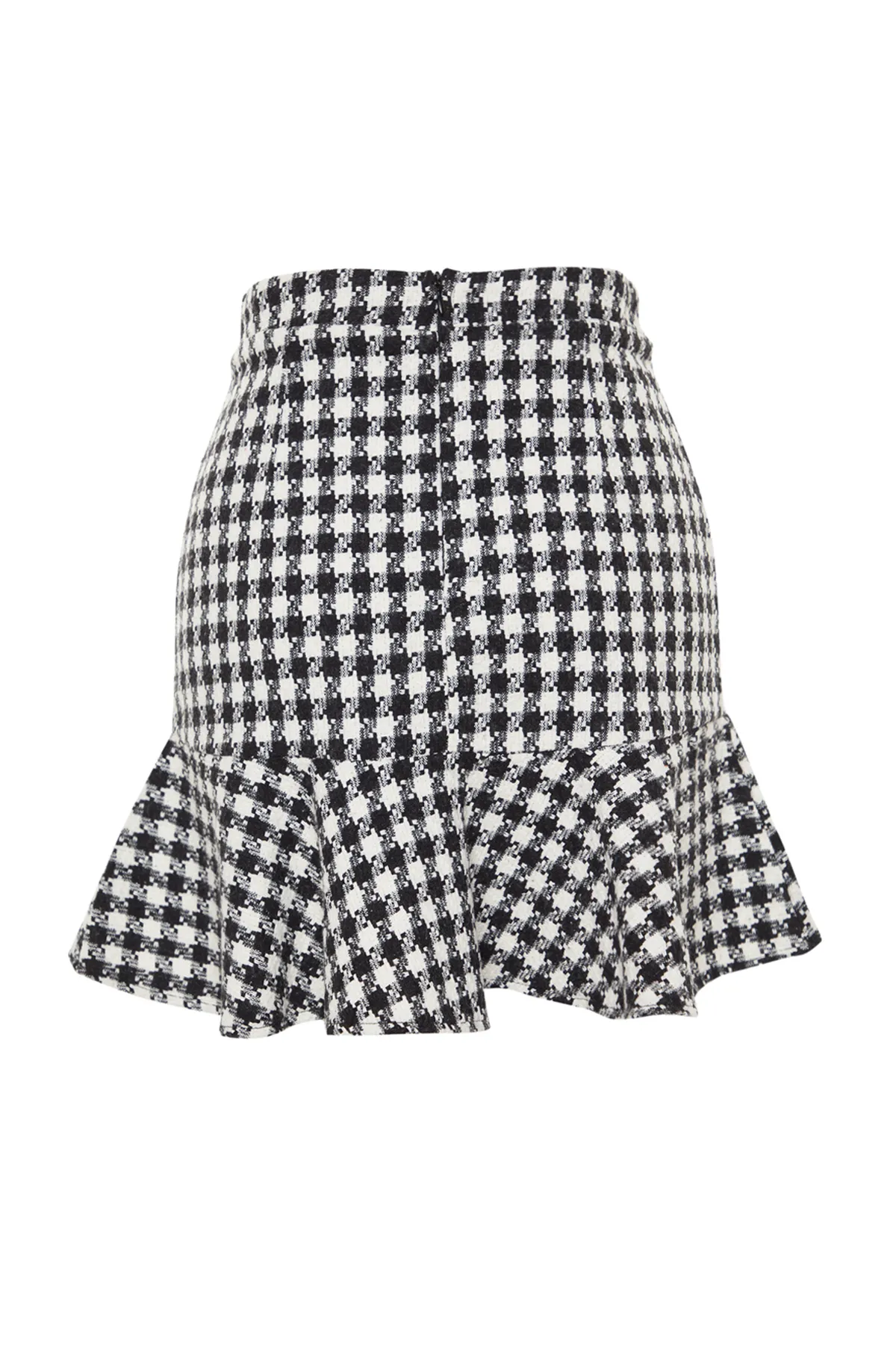 Trendyol Collection  Schwarzer Mini-Webrock mit Hahnentrittmuster und Volantsaum TWOAW20ET0429