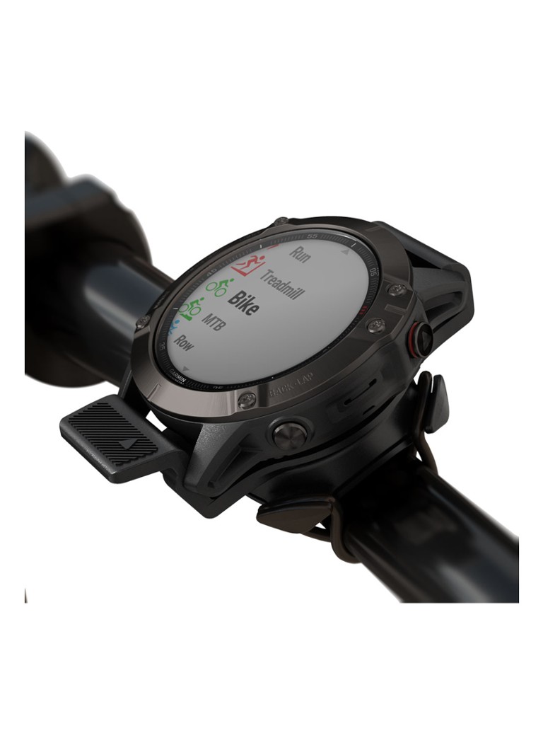 Garmin Quickfit bike mount with quarter-turn attachment