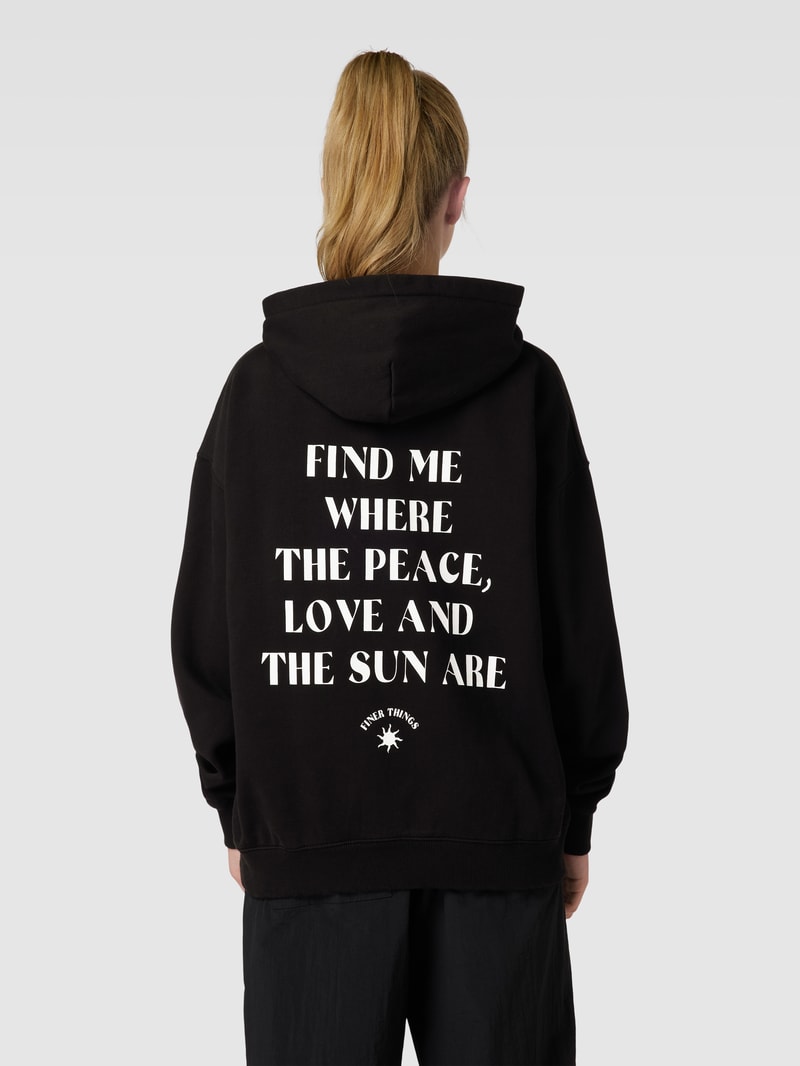 Oversized Hoodie mit Label-Print Modell 'SIENA' in schwarz