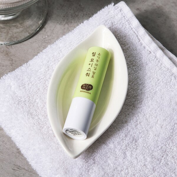 WHAMISA Organic Fruits Lip Moisture Lippenbalsam