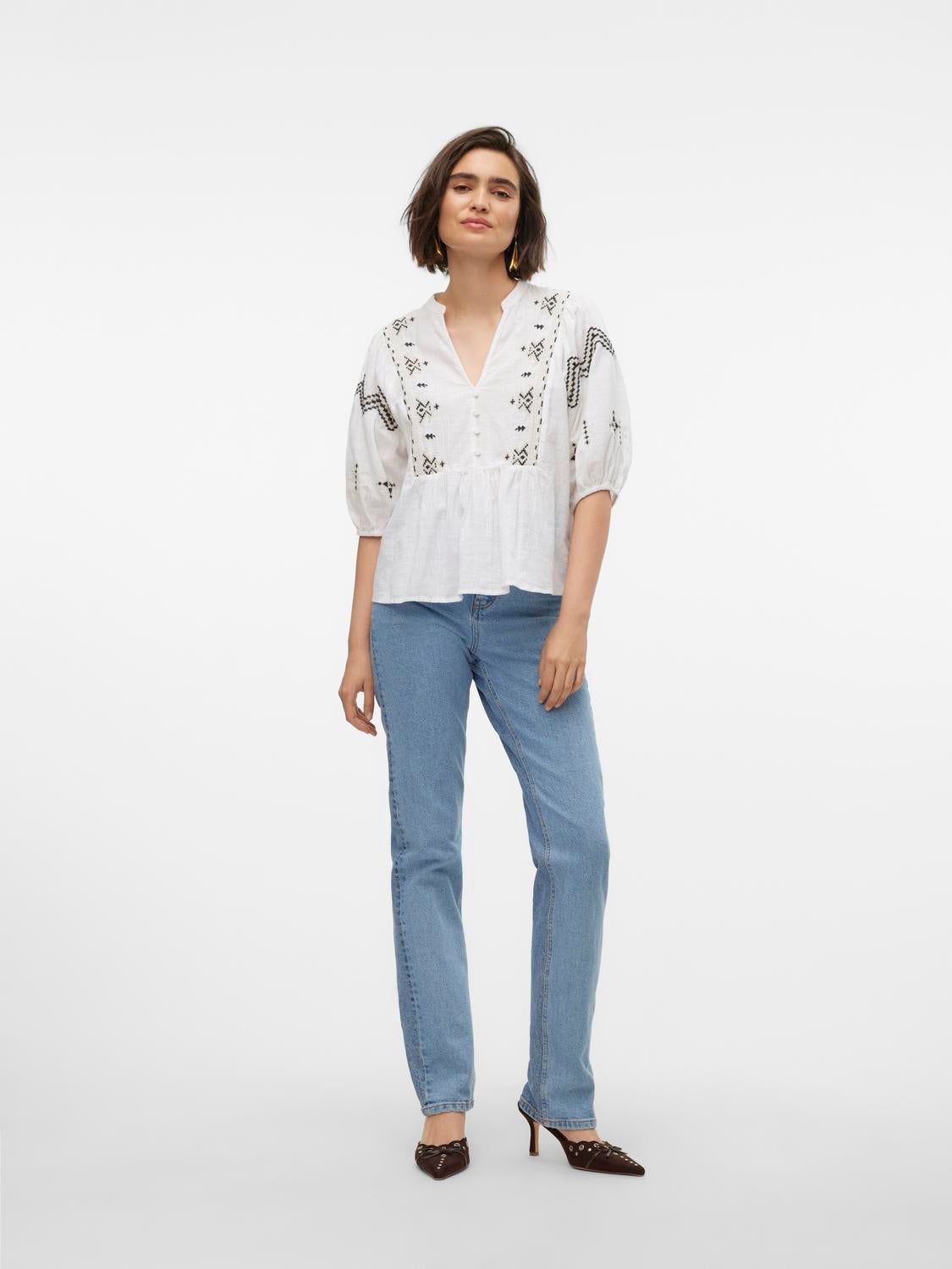 VMLIV Top