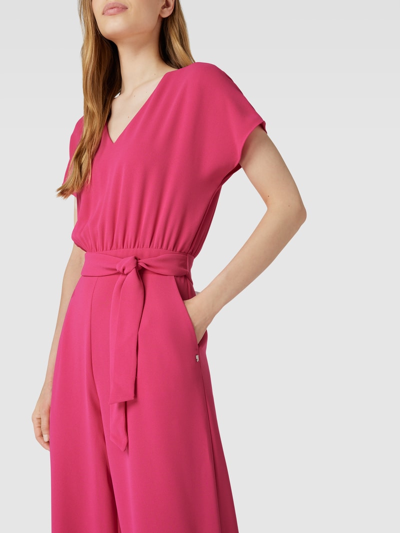 Jumpsuit mit Bindegürtel in pink