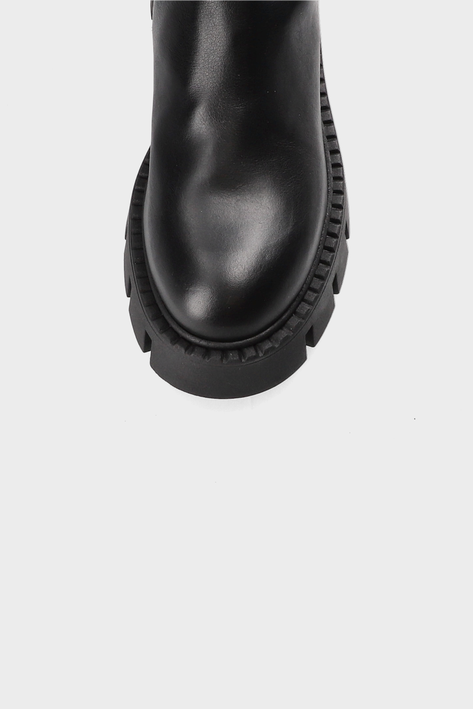 CPH138 vitello black