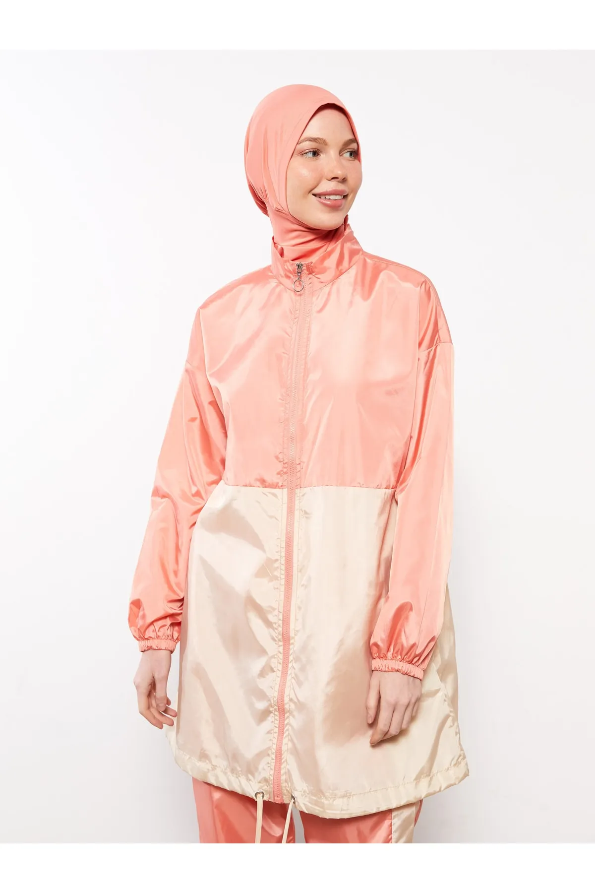 LC Waikiki  Hijab-Badeanzug-Set für Damen mit hohem Kragen und Farbblockierung und langen Ärmeln