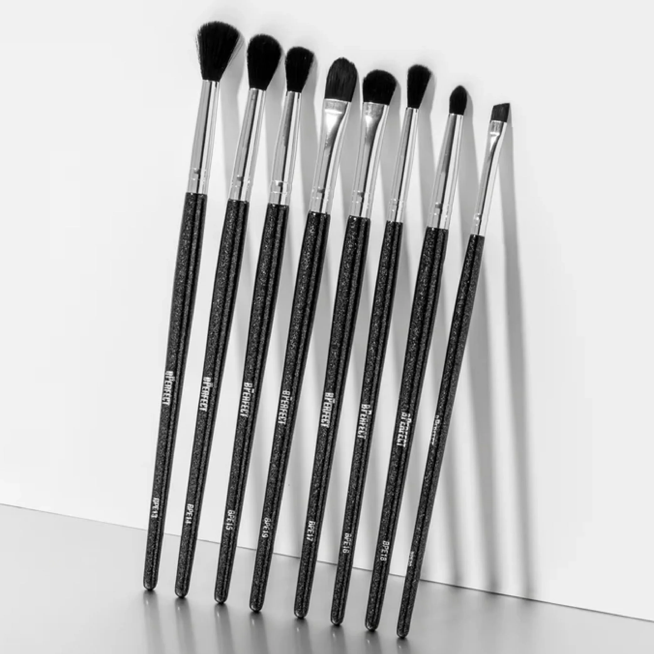 Eyesentials Brush Collection - Sminkesett, Børster