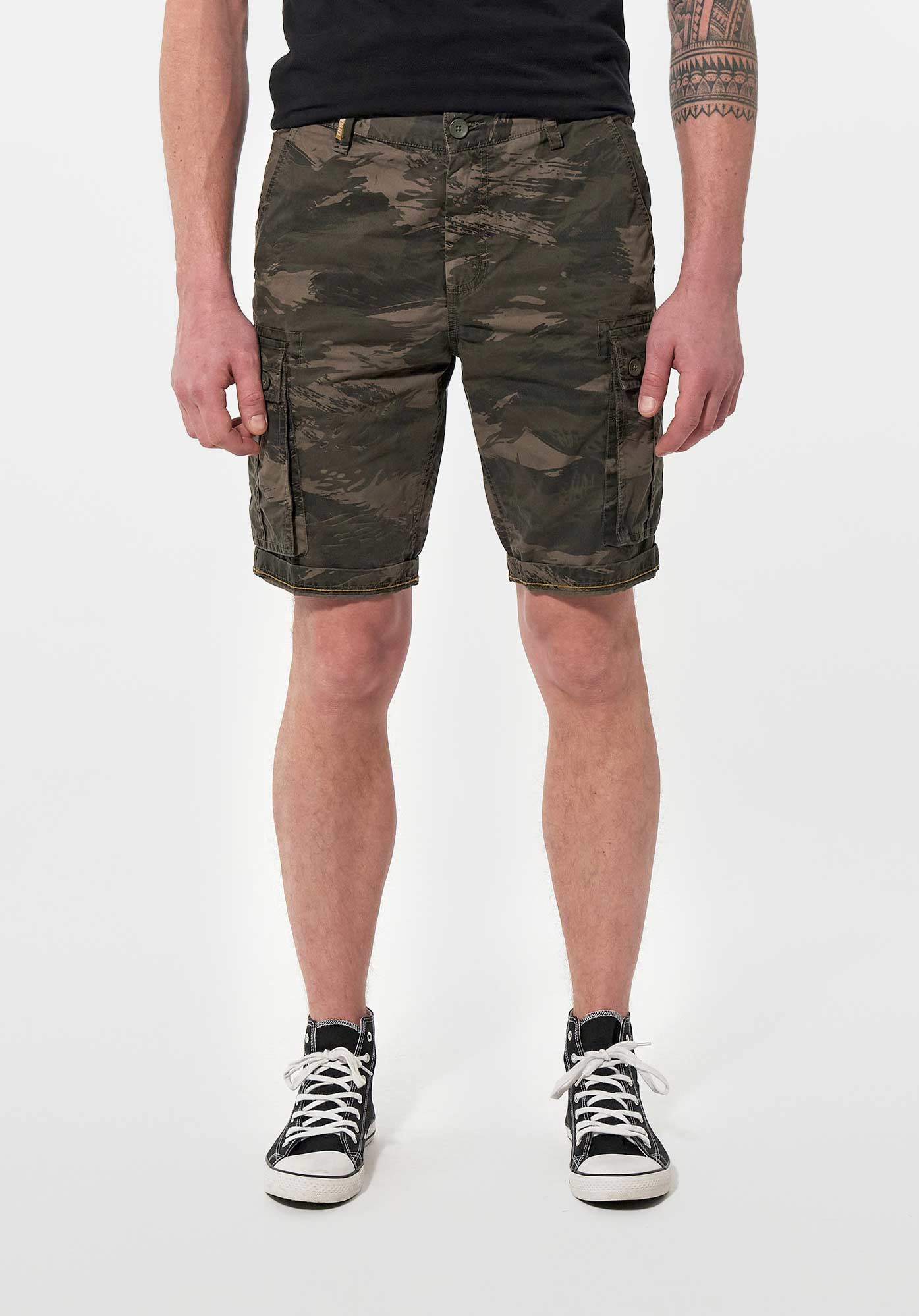 NAMOU  Short kaki camouflage Homme en 100% coton