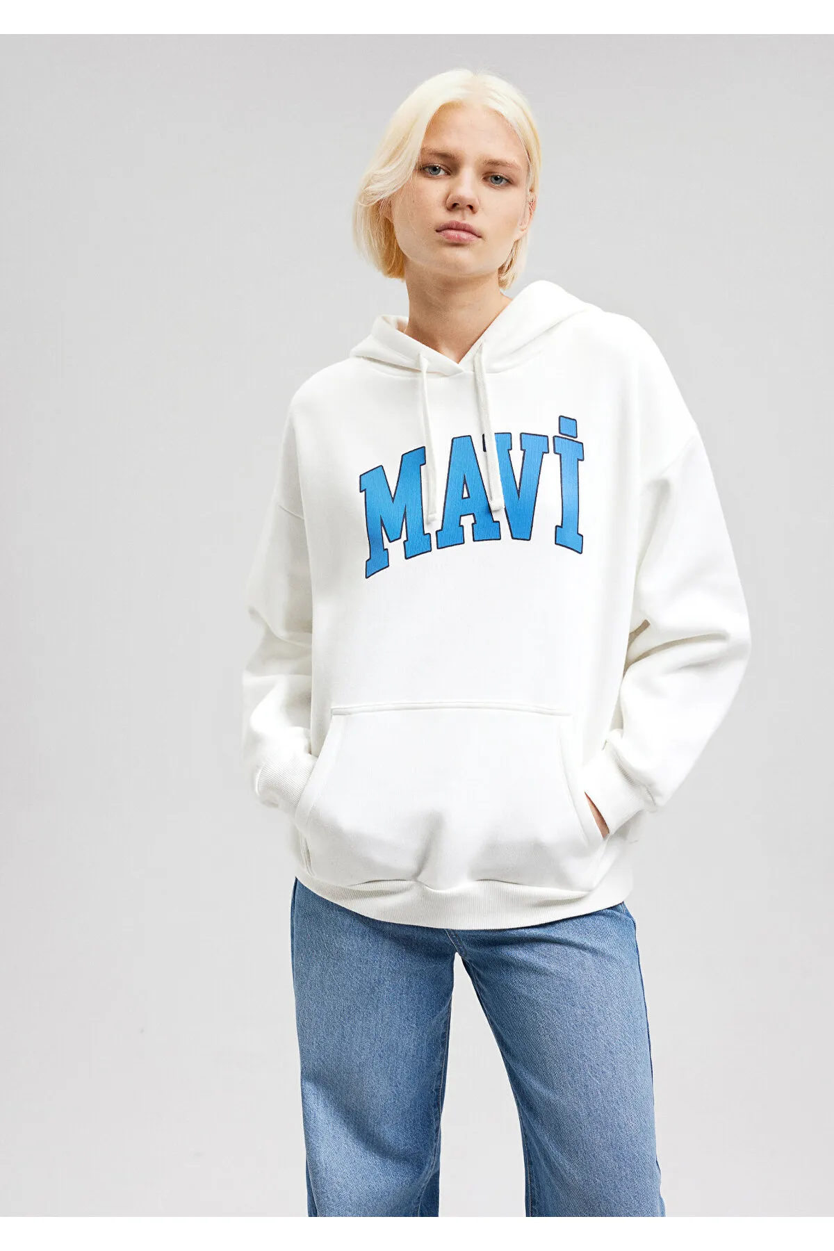 Mavi  Weißes Kapuzen-Sweatshirt mit Logo-Print 1600361-81964