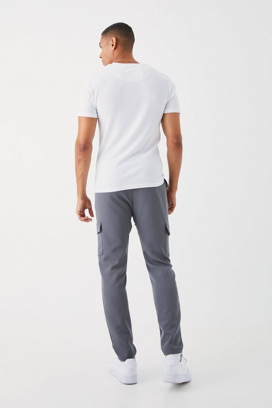 Geripptes Muscle-Fit T-Shirt