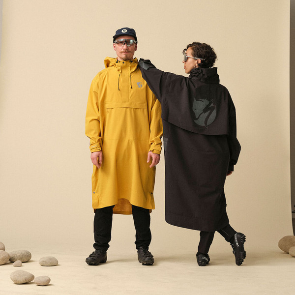 S/F RAIN PONCHO Unisex - Regenponcho
