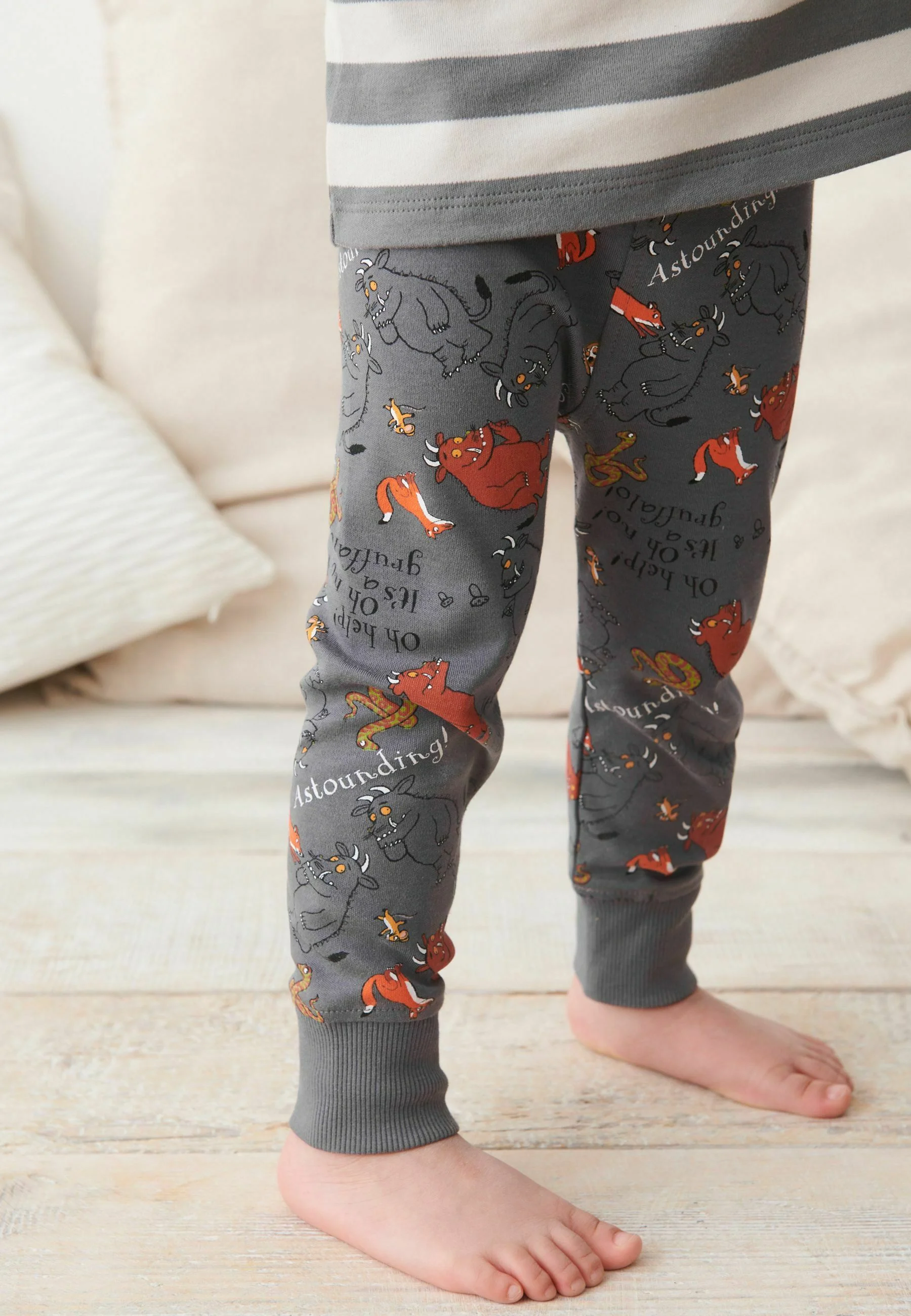 Siguiente SET DE ACURRUQUE - Pijama
