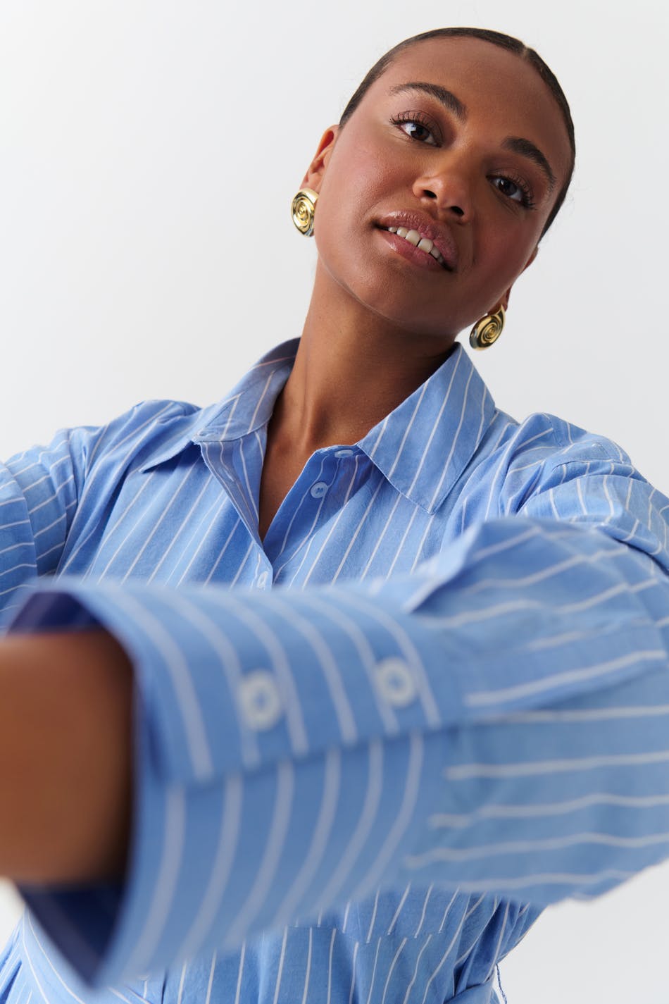 Wide slit shirt dress
