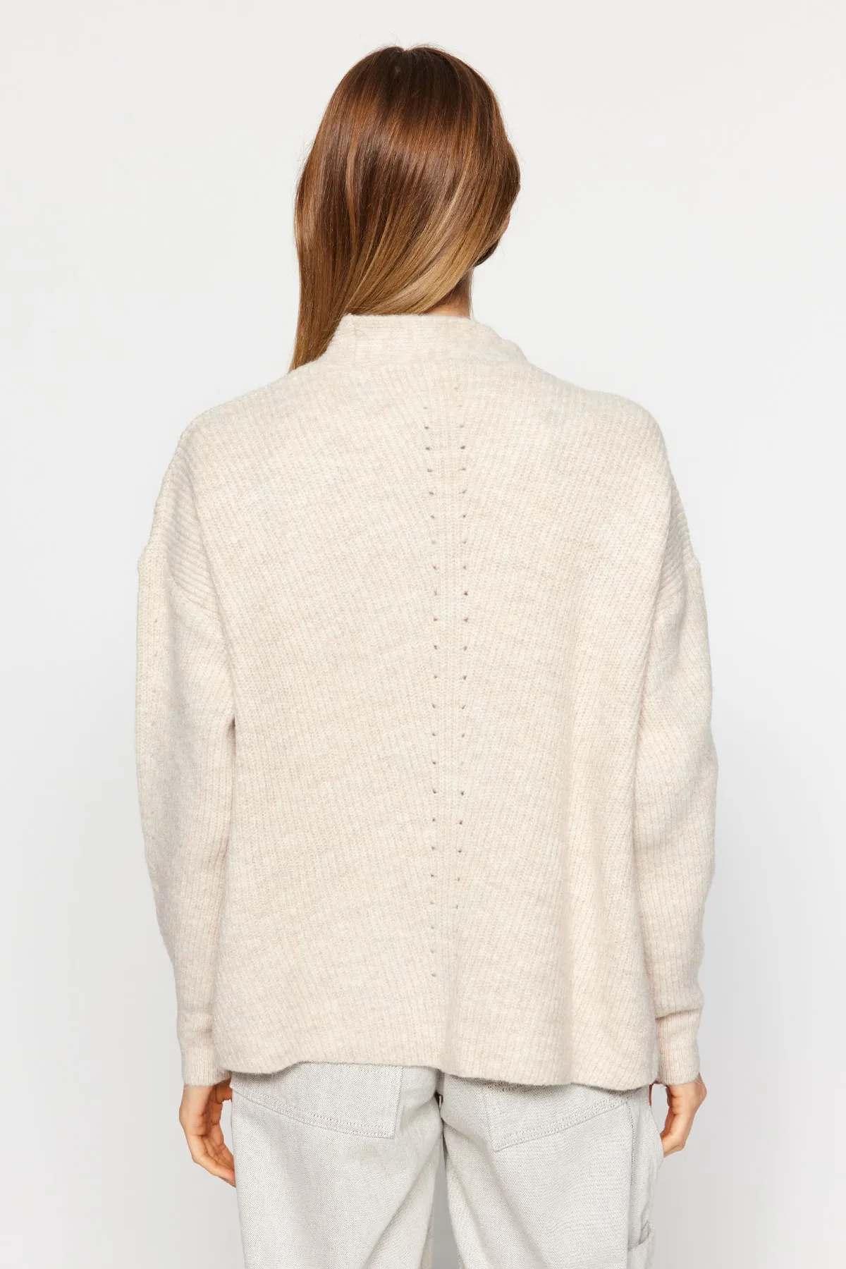 Trendyol Collection  Stone Wide Fit Weich strukturierte Strick-Cardigan mit Taschendetail TWOAW24HI00133