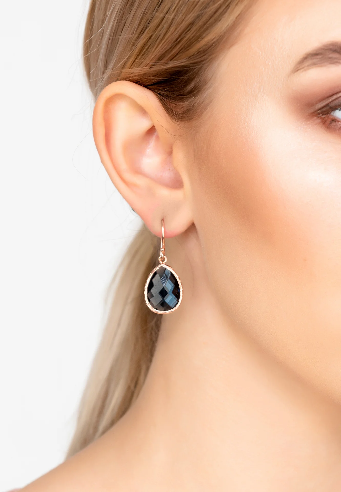 Pendientes Latelita