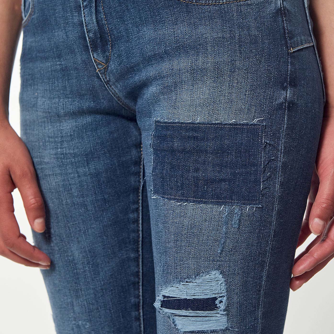 LOKA   Jean slim Femme