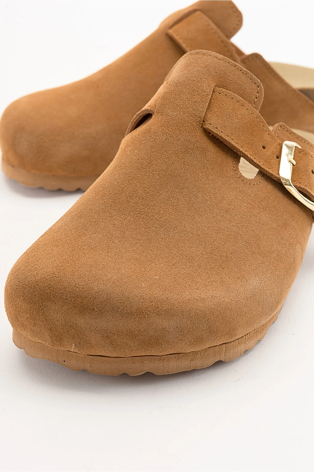 LuviShoes  GONS braune Wildleder-Damenhausschuhe