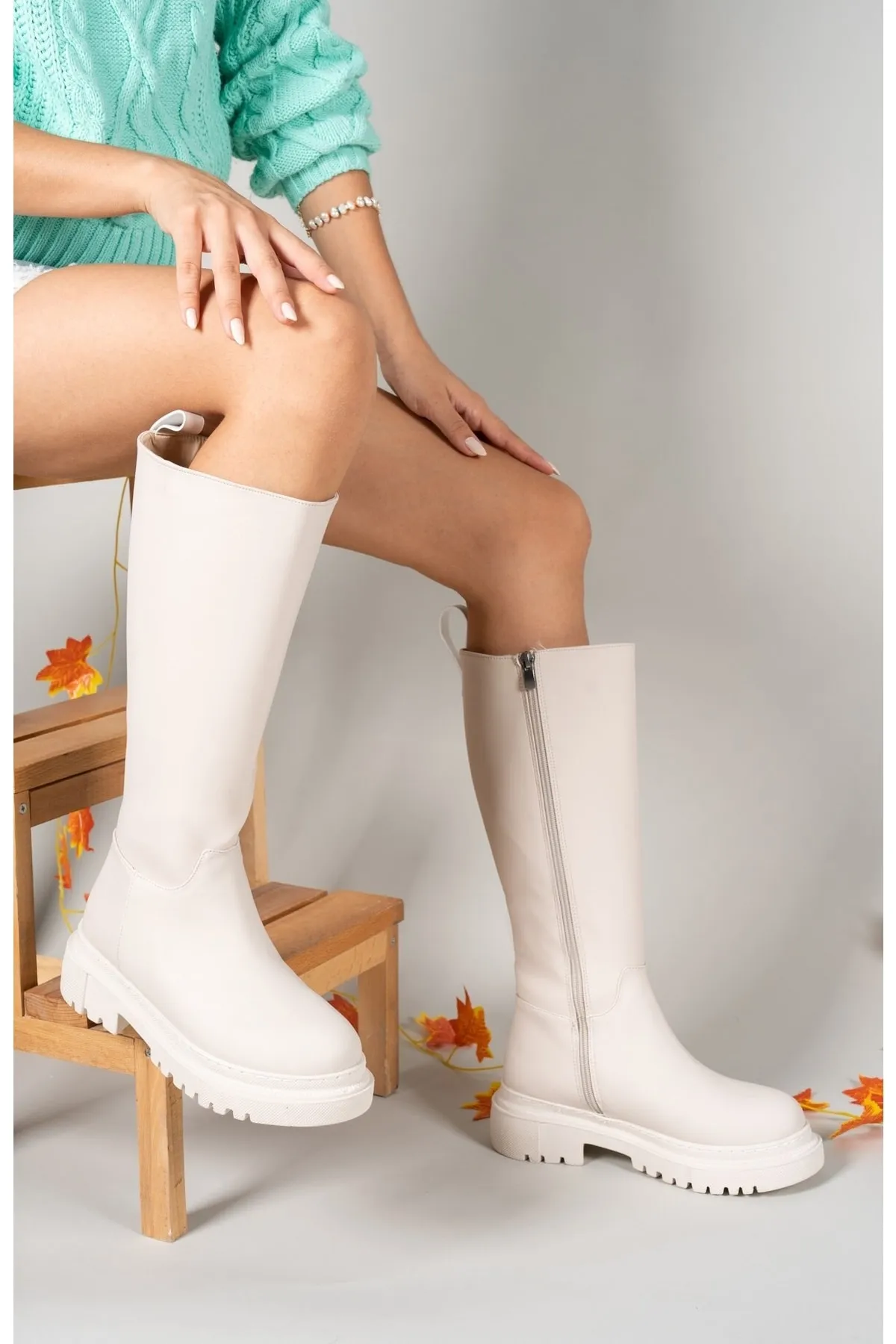 Riccon  Mattbeige Damenstiefel 0012360