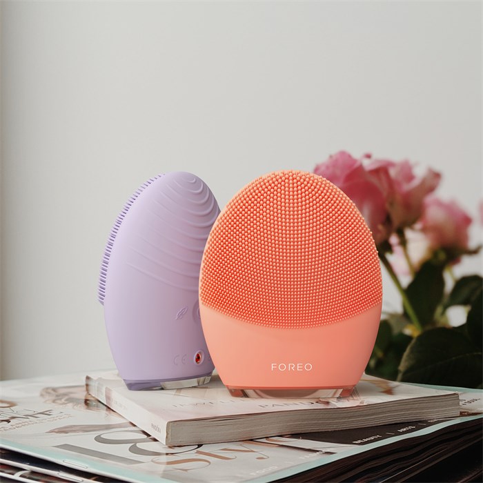 LUNA 4 Sensitive Skin Gesichtsreinigungs- und Massagegerät