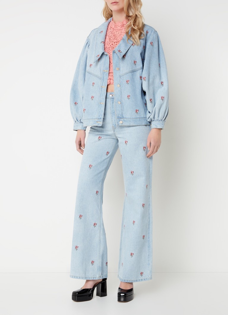 Chaqueta vaquera Farm Rio Rose con bordado floral