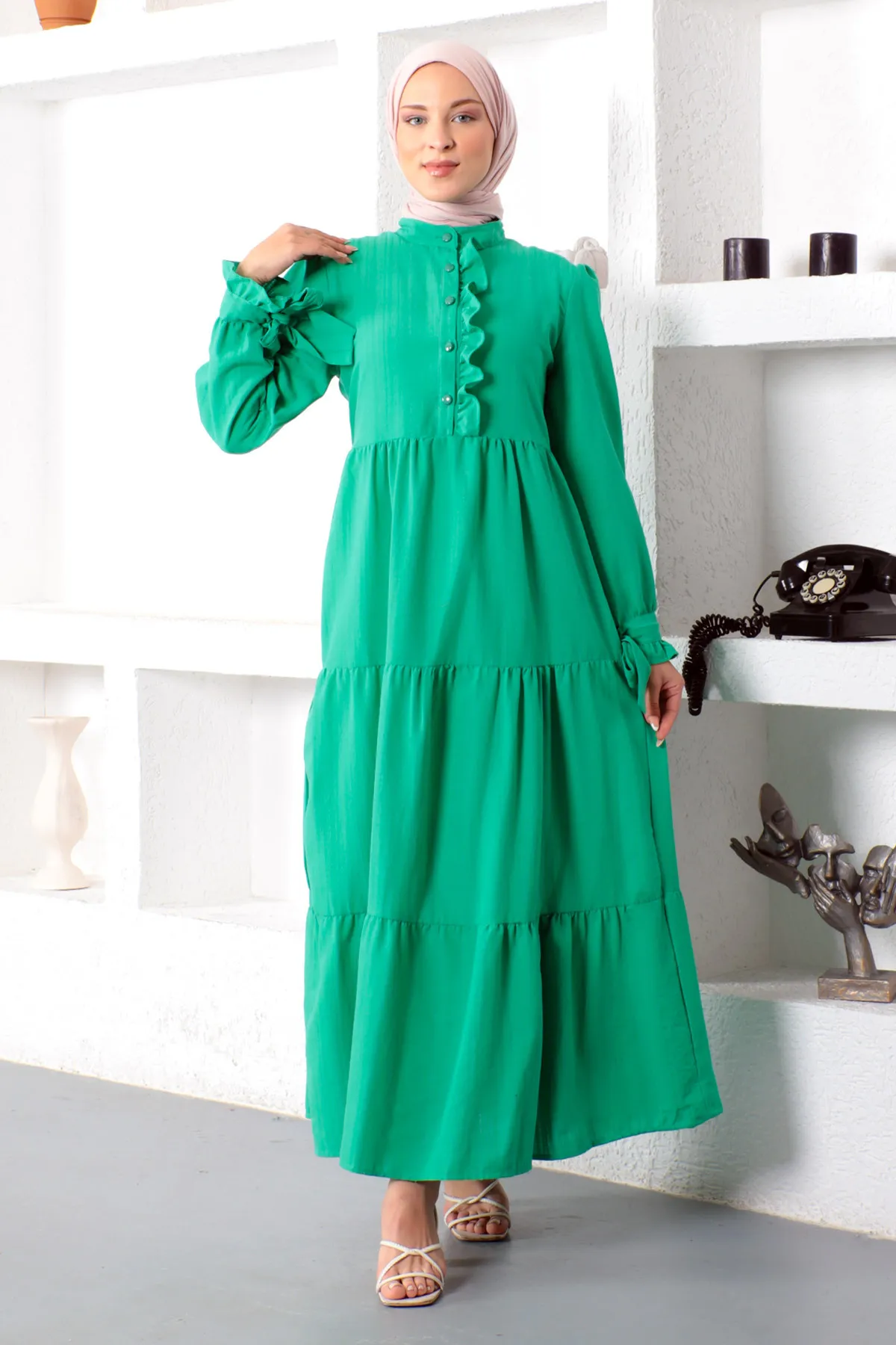 Tesettür Dünyası  Hijab-Kleid mit gebundenen Ärmeln Tsd221207 Grün