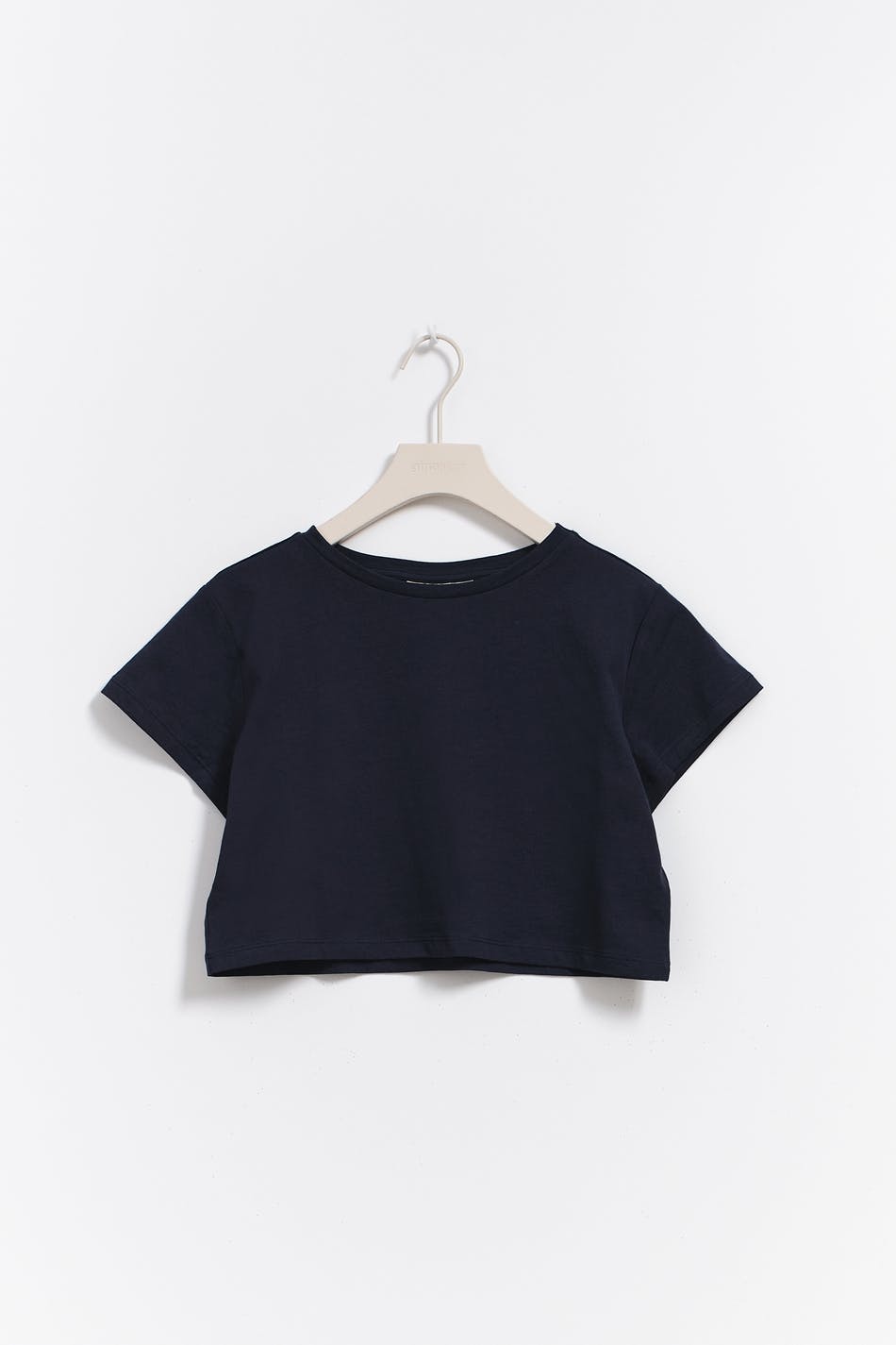 Y cropped tee