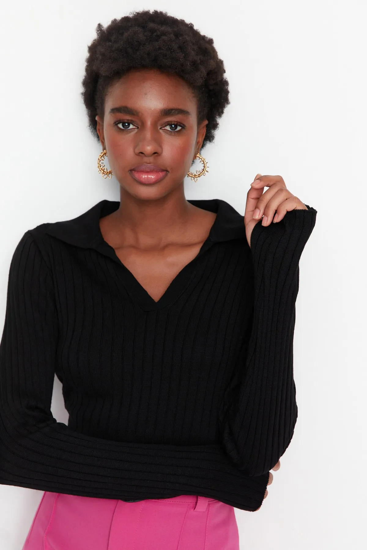 Trendyol Collection  Schwarzer Rollkragen-Strickpullover TWOAW21KZ1113