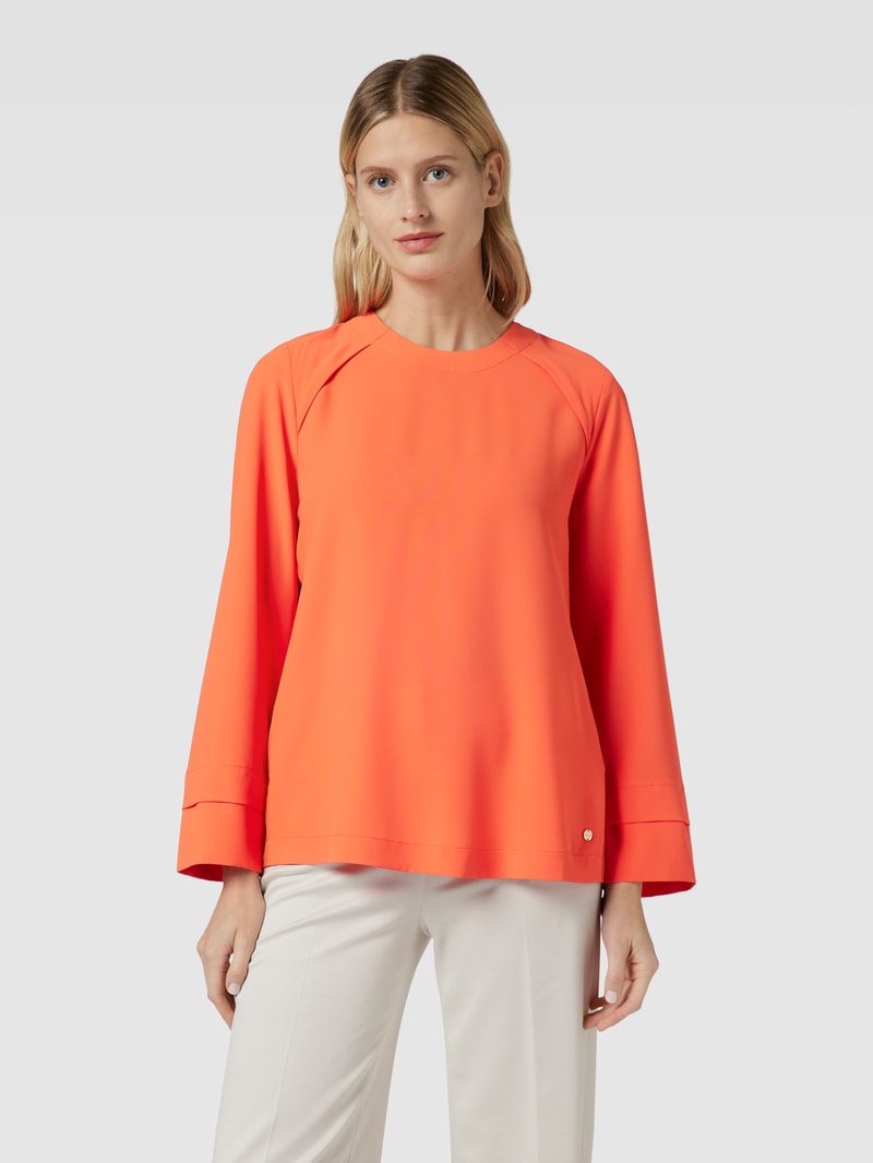 Bluse mit Label-Applikation in rot
