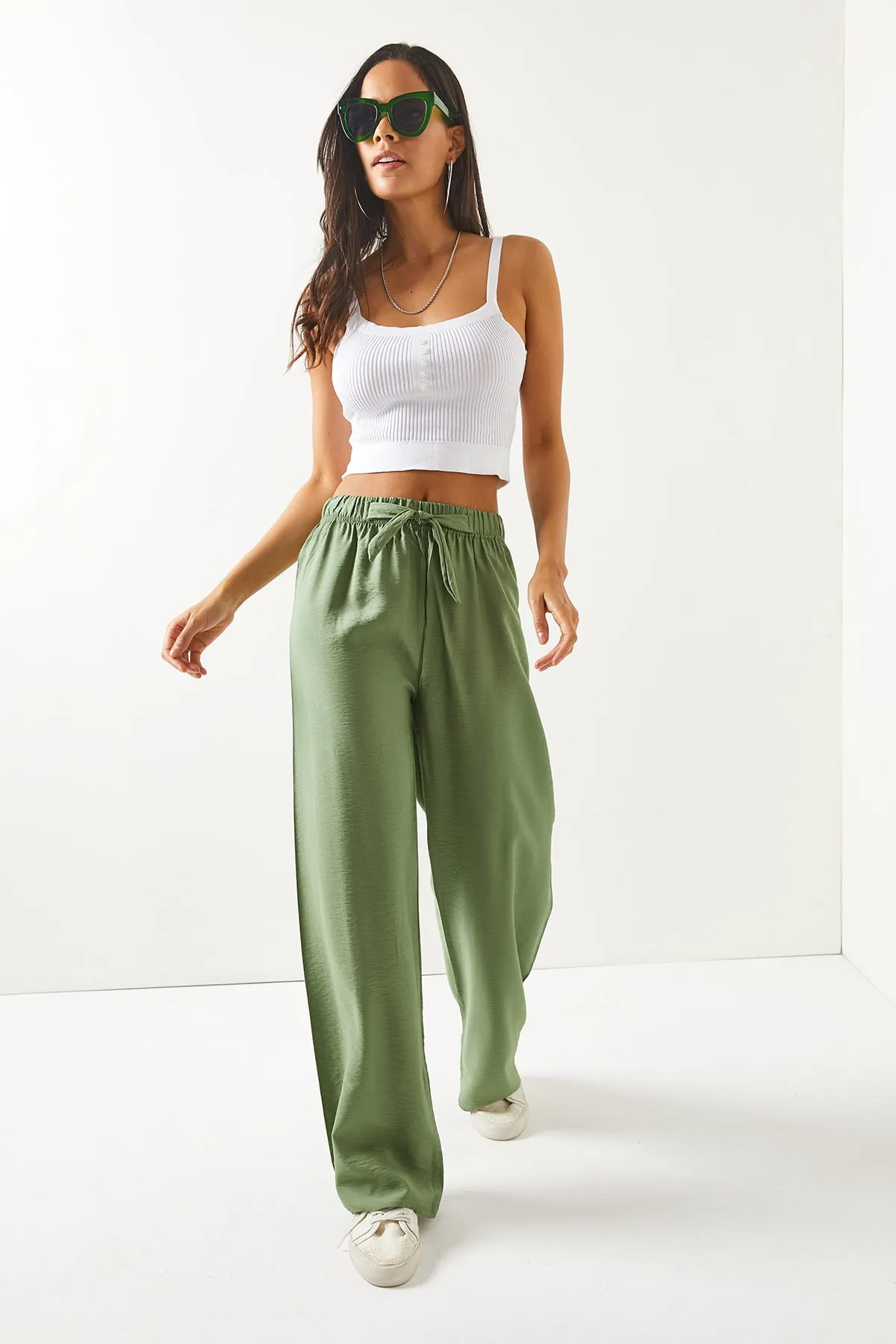 Olalook  Damen-Palazzo-Ayrobin-Hose mit Gürtel und elastischem Bund in Khaki, PNT-19000200