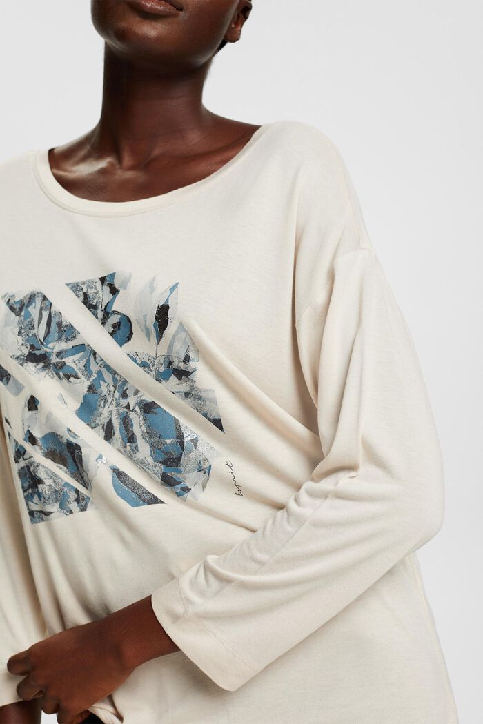 Langärmeliges Longsleeve mit Natur-Print, LENZING™ ECOVERO™